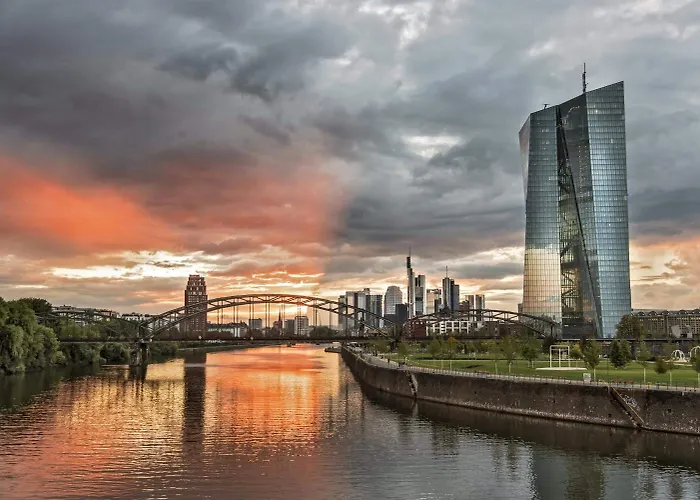 Hotel Grand Downtown - Frankfurt Station - Boutique Design